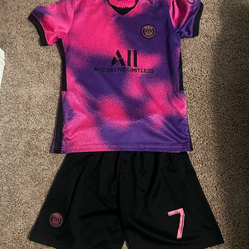 Paris St Germain Mbappe Purple and Pink Soccer Jersey kit